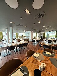 Foto: Hotel Sinsheim Restaurant Hotel Sinsheim
